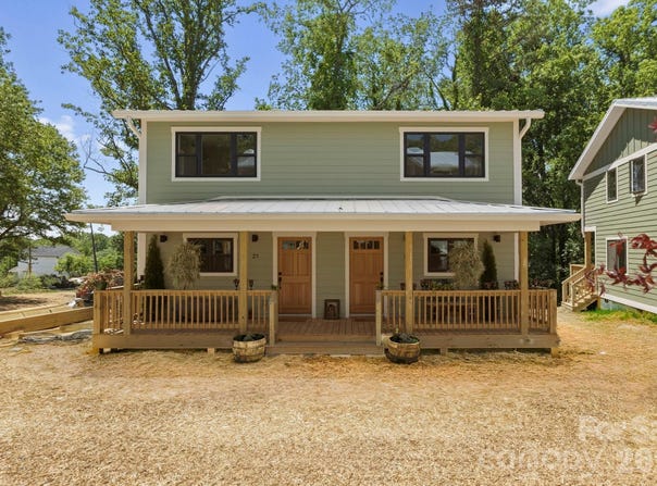 21 Fireside Drive, Asheville, NC 28804