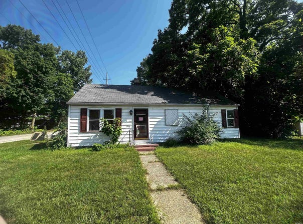 1200 E Bristol Street, Elkhart, IN 46514