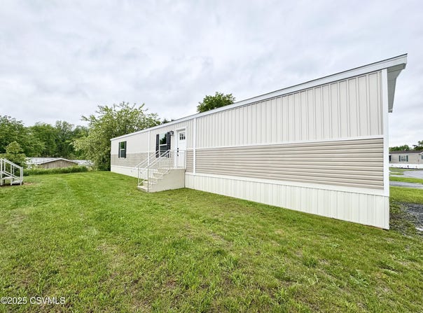 197 LUNAR Lane, Milton, PA 17847