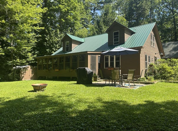 39 Tilton Pond Road, Fayette, ME 04349
