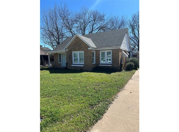 903 W Main Street, Olney, TX 76374
