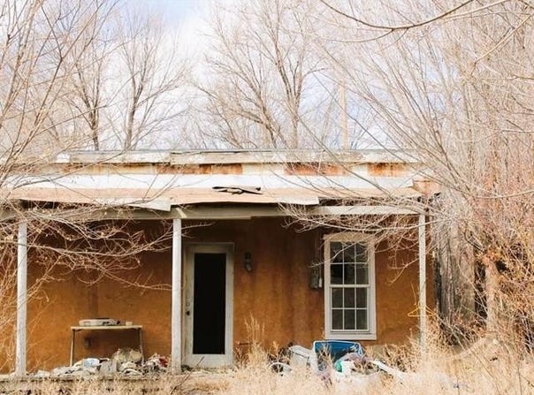 10 Garcia Rd, Questa, NM 87556