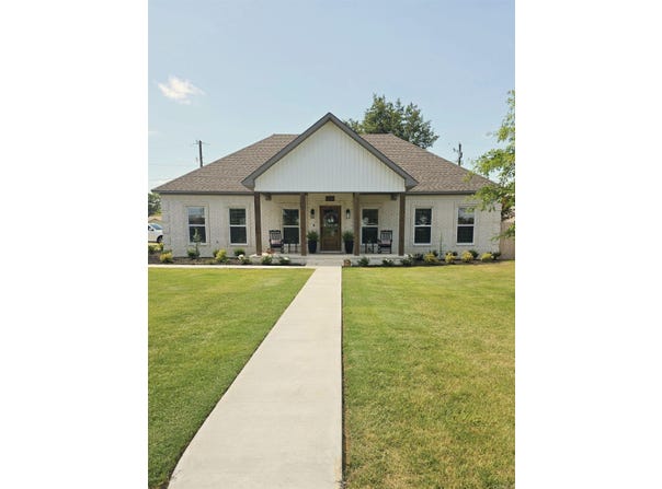 1025 Bridges Ave E, Wynne, AR 72396