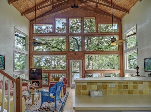 106 Pueblo, Smithville, TX 78957