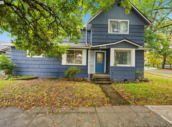 806 NE GALLOWAY St, McMinnville, OR 97128