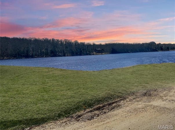 401 Saturn Lane, Lonedell, MO 63060