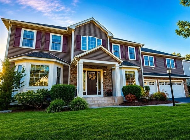 81 Cedar Forest Road, Smithfield, RI 02917