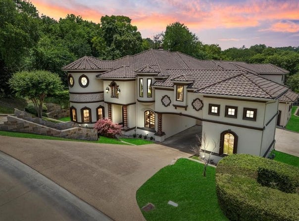 1608 Rivercrest Court, Fort Worth, TX 76107