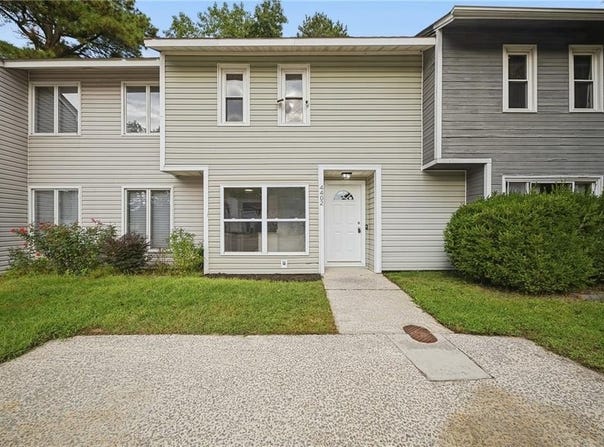 4402 Dartmoor Court, Chesapeake, VA 23321