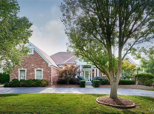 16350 Champion Drive, Chesterfield, MO 63005