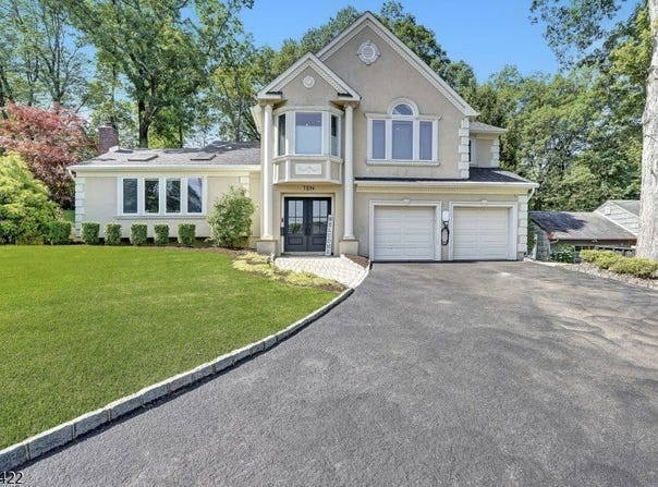 10 Outlook Way, Springfield Twp., NJ 07081-3721