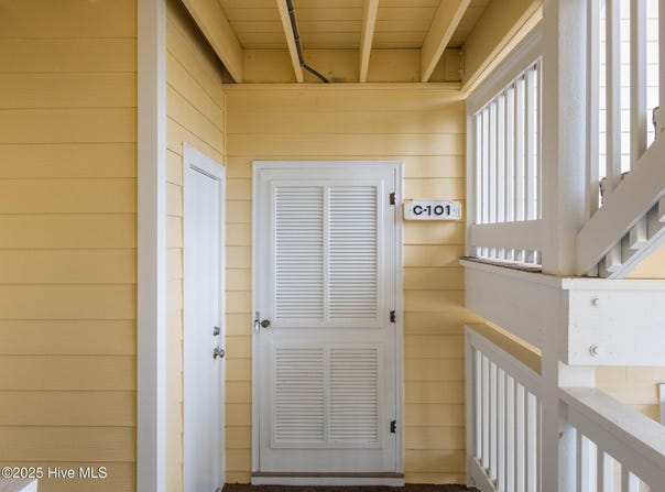 9201 Coast Guard Road, Emerald Isle, NC 28594