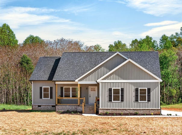 144 Tranquility Lane, Harmony, NC 28634