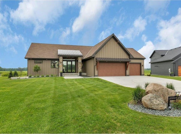 2726 Lehman Court, Sartell, MN 56377