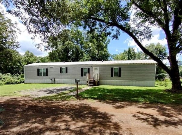 144 LOU IVY Road, Natchitoches, LA 71457