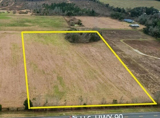 Hwy 90, Cottondale, FL 32431