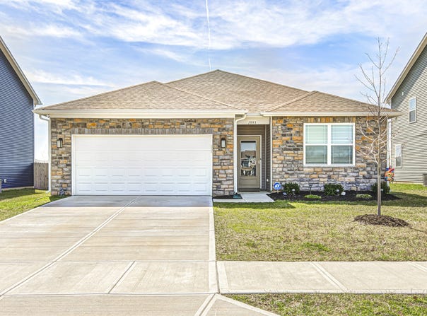 1593 Fairmount Drive, Greenfield, IN 46140