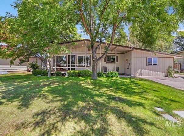 2019 Sunrise Cir, Twin Falls, ID 83301