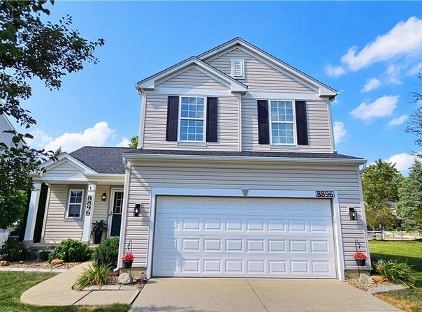 8896 Belton Drive, North Ridgeville, OH 44039