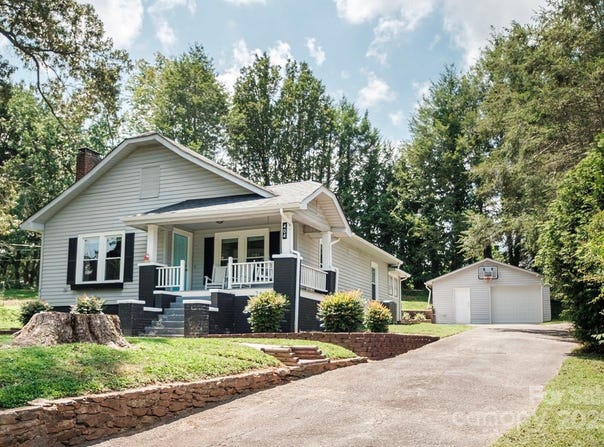 404 Laurel Street NE, Valdese, NC 28690