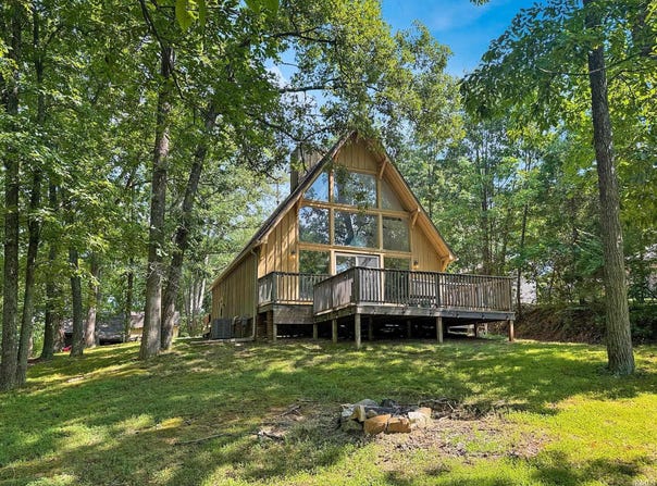 12 E Chimes Drive, Santa Claus, IN 47579