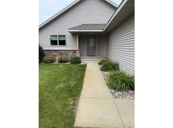 2578 Cherry Lane Court NE, Alexandria, MN 56308