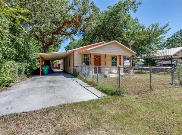 405 Greathouse Street, Bridgeport, TX 76426