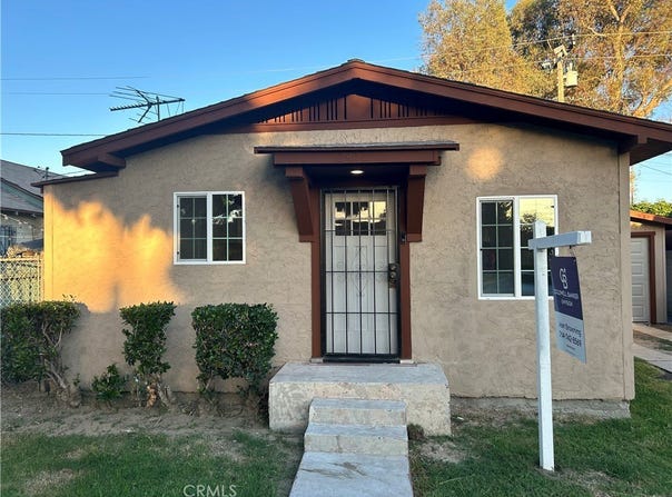 2412 Gale Avenue, Long Beach, CA 90810