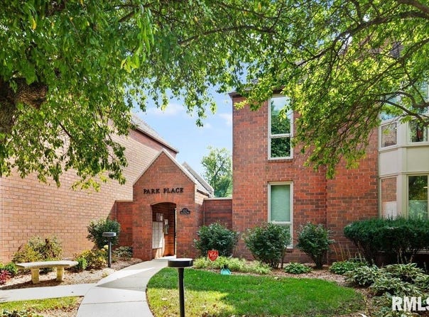 1212 S GRAND Avenue West, Springfield, IL 62704-0000