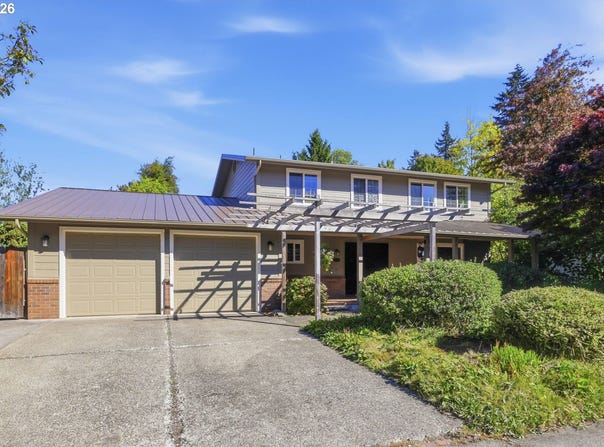2279 BLACKBURN St, Eugene, OR 97405