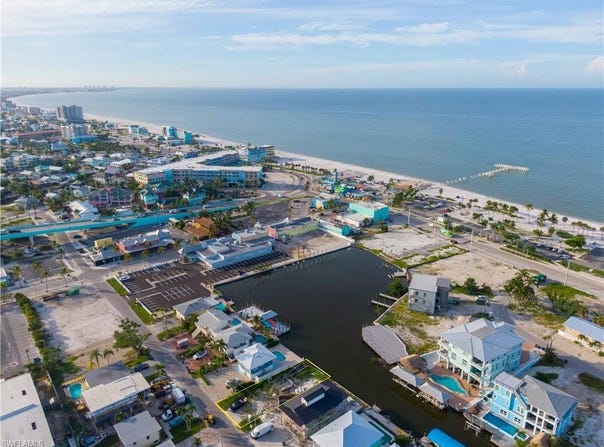 914 3rd, FORT MYERS BEACH, FL 33931