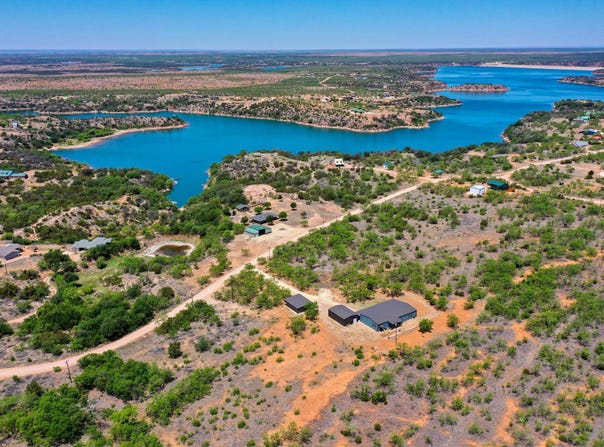 301 Fagan Road, Snyder, TX 79549