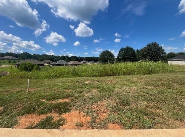 200 Clear View Ln, Nacogdoches, TX 75965