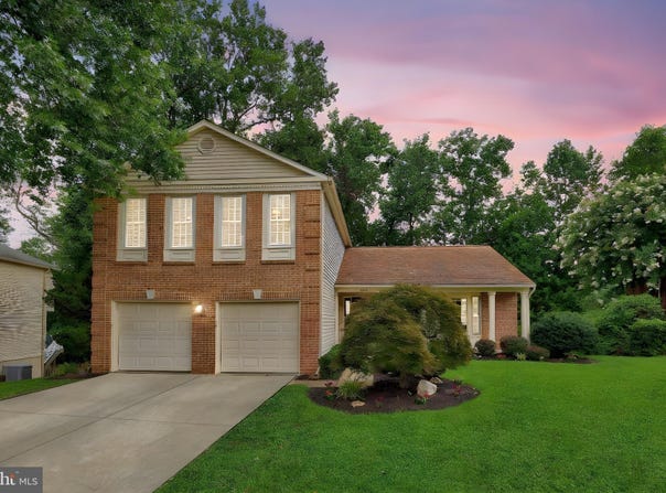 8304 FORESTREE COURT, VIENNA, VA 22182