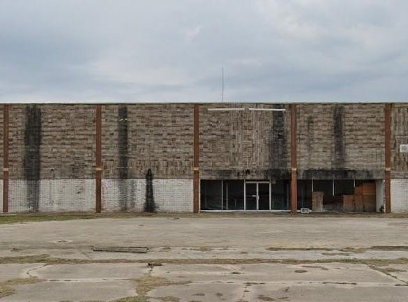 200 E Kenedy Avenue, Kingsville, TX 78363