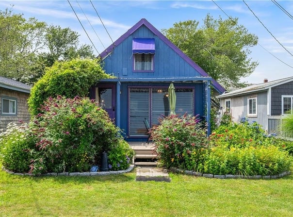 64 Burnside Avenue, Narragansett, RI 02882
