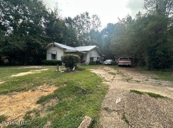 513 S 5th Street, McComb, MS 39648