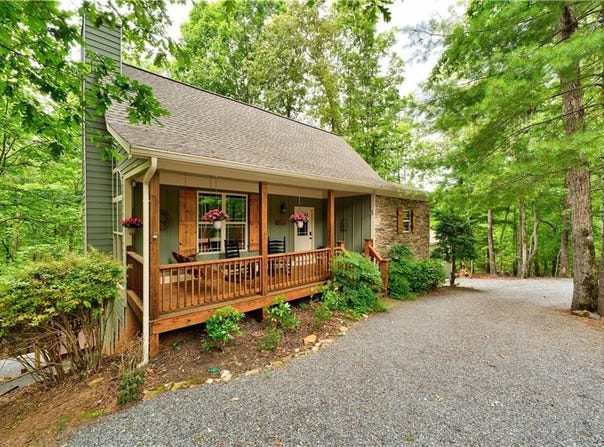 149 Pinecrest Court, Ellijay, GA 30540