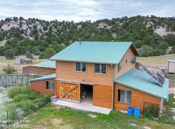 41451 Highway 180, Nutrioso, AZ 85932