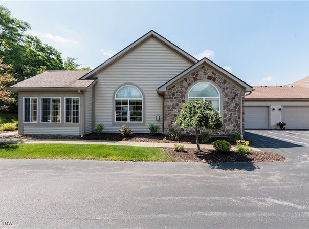 1449 Newman Drive, Brunswick, OH 44212