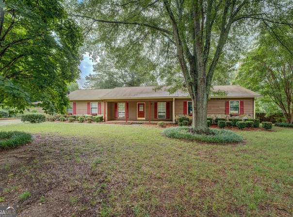 95 Dixie, Covington, GA 30014