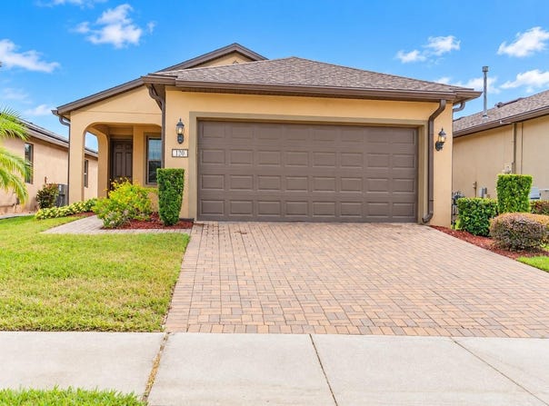 120 MONTORO, DAVENPORT, FL 33837