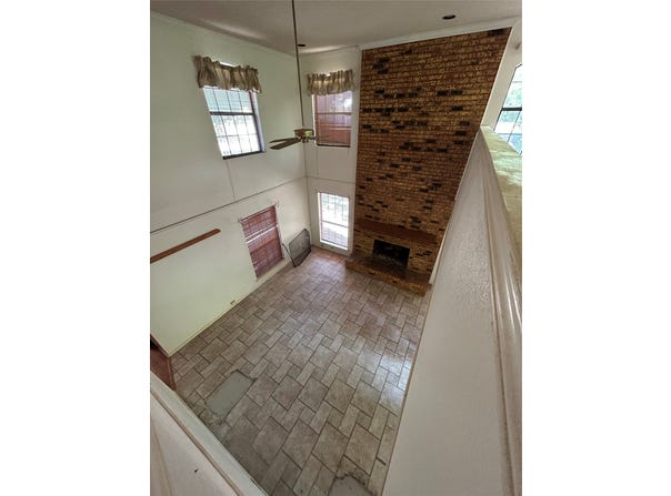 544 Renee Lane, DeSoto, TX 75115