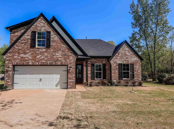 2452 TRACY, Atoka, TN 38004