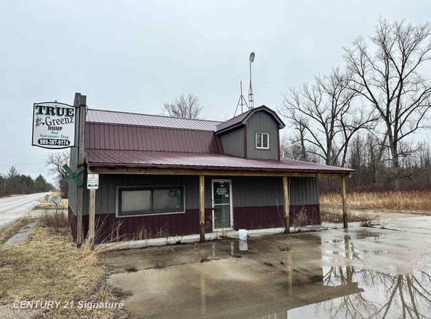 1487 S M-30, Gladwin, MI 48624