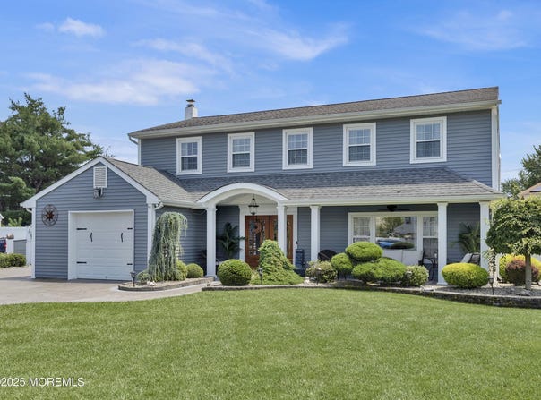 141 Twin Rivers Drive, Toms River, NJ 08753