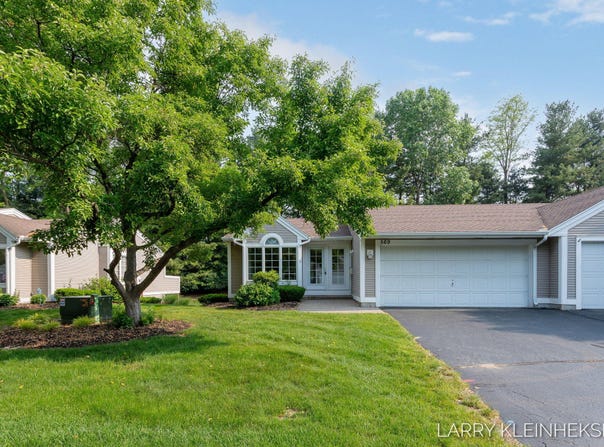 569 Appletree Drive, Holland, MI 49423