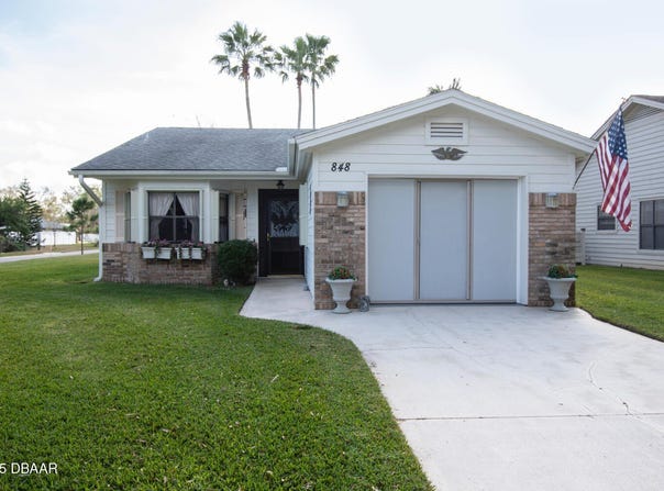 848 Pine Shores Circle, New Smyrna Beach, FL 32168