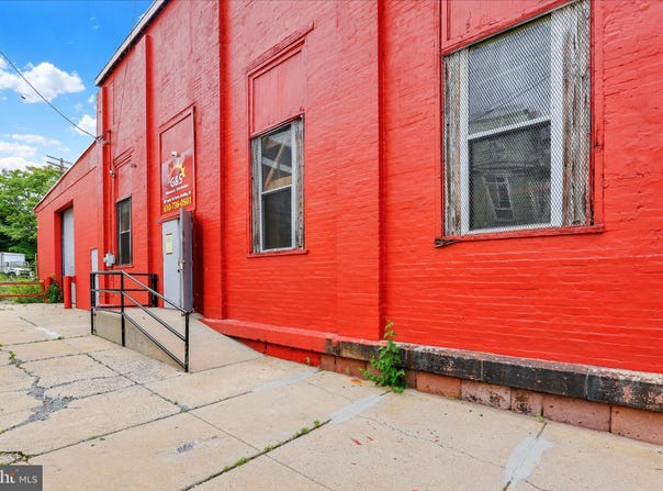 701 BINGAMAN Street, READING, PA 19602