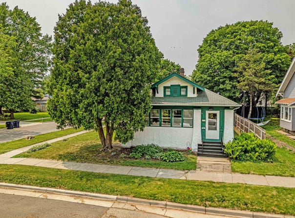603 EISENHOWER Avenue, Janesville, WI 53545